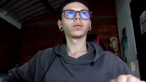 Vicent Brais online show from December 22, 2024, 5:12 am