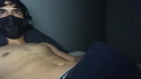 Snapshot of vicente24milf chatting on October 14, 2025, 10:21 pm vicente online show from October 14, 2025, 10:21 pm