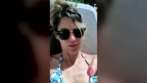 viciosillaa online show from July 14, 2026, 10:43 am