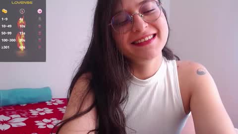 Snapshot of vicky_cristinax chatting on November 10, 2025, 5:56 pm Vicky online show from November 10, 2025, 5:56 pm