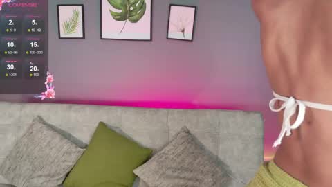 Snapshot of vicky_kittyy chatting on April 24, 2026, 5:15 pm Amy online show from April 24, 2026, 5:15 pm