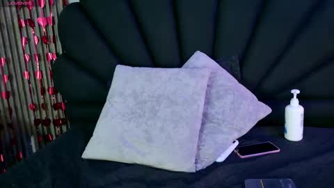 vicky_lopezz_ online show from March 12, 2026, 2:50 am