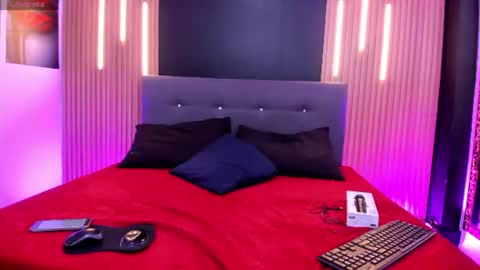 Vicky online show from June 23, 2026, 9:02 pm