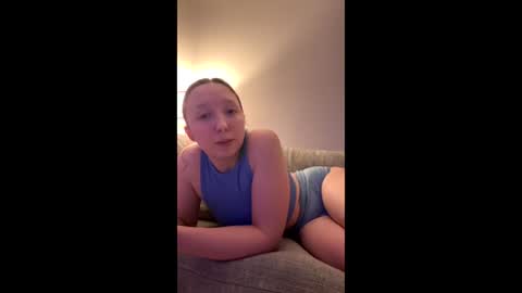 Snapshot of vickyparkerxx chatting on May 31, 2026, 4:20 am Vicky Parker online show from May 31, 2026, 4:20 am