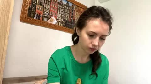 Lizzy online show from April 21, 2026, 7:14 am