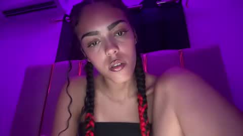 Snapshot of vickyyyx chatting on May 15, 2026, 10:50 pm Goddess Victory online show from May 15, 2026, 10:50 pm