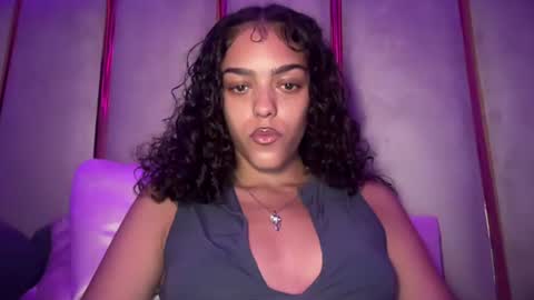 Snapshot of vickyyyx chatting on May 19, 2026, 3:02 am Goddess Victory online show from May 19, 2026, 3:02 am