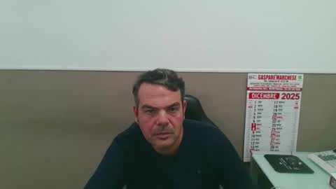 Snapshot of vicopa85 chatting on December 17, 2025, 4:02 pm vicopa85 online show from December 17, 2025, 4:02 pm