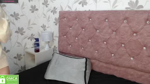 Snapshot of victoria017 chatting on January 24, 2025, 6:57 am Victoria online show from January 24, 2025, 6:57 am