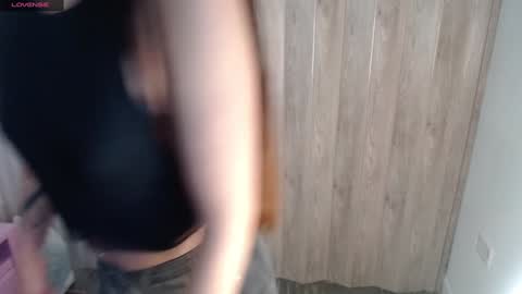 Snapshot of victoria017 chatting on February 5, 2025, 8:32 am Victoria online show from February 5, 2025, 8:32 am