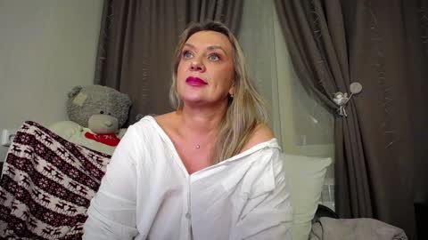 Snapshot of victoria50 chatting on January 4, 2025, 6:51 pm victoria50 online show from January 4, 2025, 6:51 pm