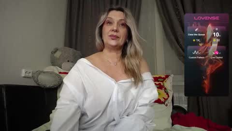 Snapshot of victoria50 chatting on November 7, 2025, 8:09 pm victoria50 online show from November 7, 2025, 8:09 pm