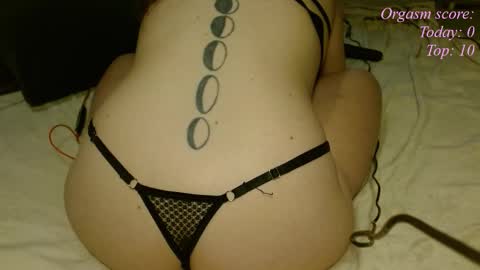 Victoria97 online show from January 5, 2026, 8:01 pm