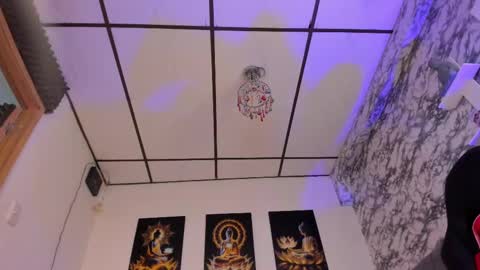 Victoria Coopeer online show from March 10, 2025, 2:39 am