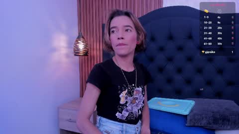 Snapshot of victoria__gil chatting on July 24, 2026, 9:02 pm Victoria online show from July 24, 2026, 9:02 pm