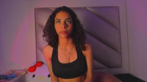 Snapshot of victoria__js_ chatting on June 23, 2026, 4:21 am Victoria online show from June 23, 2026, 4:21 am