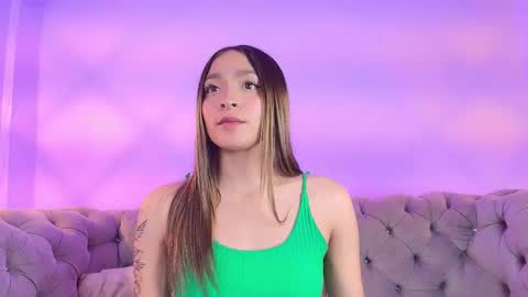 Snapshot of victoria_adams14 chatting on September 22, 2025, 2:57 am Victoria for you online show from September 22, 2025, 2:57 am