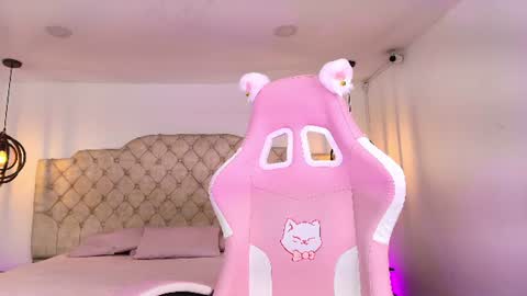 Snapshot of victoria_adams14 chatting on June 12, 2026, 3:27 am Victoria for you online show from June 12, 2026, 3:27 am