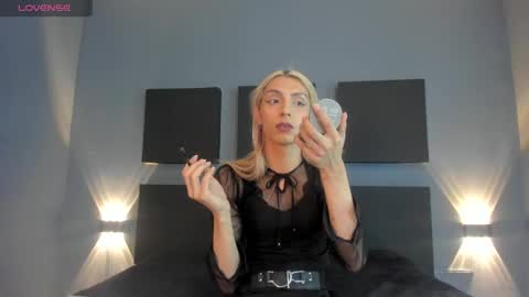 Victoria online show from January 14, 2025, 8:15 pm