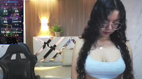 Snapshot of victoria_castillo_b chatting on November 12, 2025, 3:18 am victoria_castillo_b online show from November 12, 2025, 3:18 am