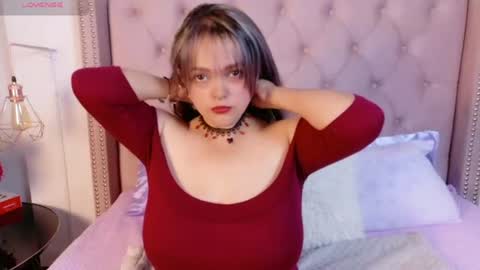 Snapshot of victoria_cherry_ chatting on June 19, 2026, 10:30 am victoria_cherry_ online show from June 19, 2026, 10:30 am