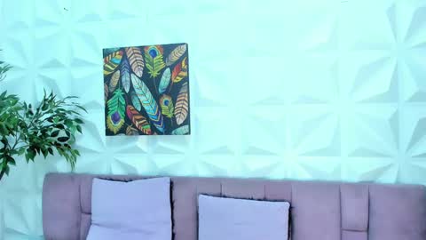 Victoria online show from February 14, 2025, 2:54 pm