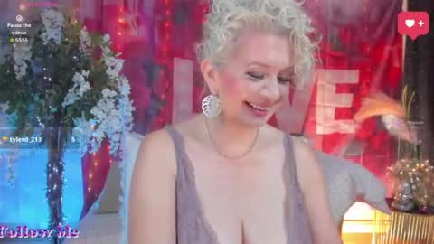 diorvictoria9 online show from June 26, 2026, 4:55 pm