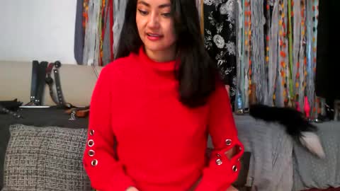 Snapshot of victoria_hh chatting on December 16, 2024, 3:11 pm Victoria online show from December 16, 2024, 3:11 pm