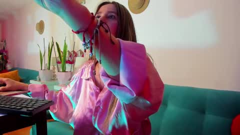 Snapshot of victoria_jhones chatting on February 16, 2025, 2:32 pm Victoria online show from February 16, 2025, 2:32 pm