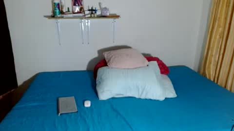 Snapshot of victoria_miler chatting on July 13, 2026, 11:51 pm VICKY online show from July 13, 2026, 11:51 pm