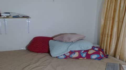 Snapshot of victoria_miler chatting on July 30, 2026, 12:31 am VICKY online show from July 30, 2026, 12:31 am