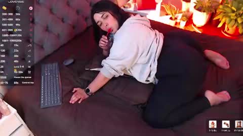 Snapshot of victoria_monteroo chatting on June 30, 2026, 1:06 am Call me Vic online show from June 30, 2026, 1:06 am