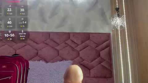 Snapshot of victoria_noir_18 chatting on July 15, 2026, 3:34 am Vicky online show from July 15, 2026, 3:34 am
