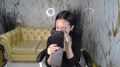 Victoria  online show from January 31, 2025, 4:17 pm