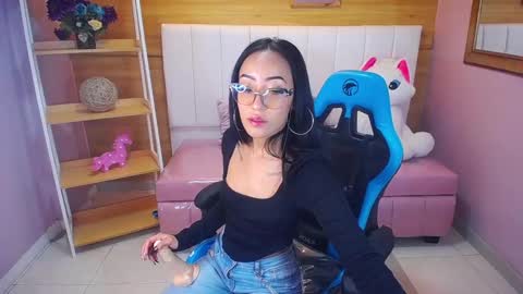 Snapshot of victoria_ricci_a chatting on February 10, 2025, 4:47 pm Victoria online show from February 10, 2025, 4:47 pm