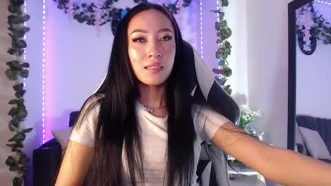 Snapshot of victoria_ricci_a chatting on June 17, 2026, 9:27 pm Victoria online show from June 17, 2026, 9:27 pm