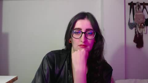 Victoria online show from February 10, 2026, 8:57 pm