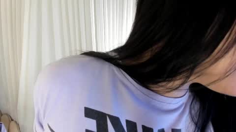 victoria  online show from April 23, 2026, 11:31 am