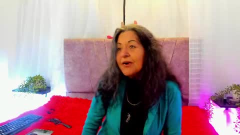 Snapshot of victoriaa_anderson_ chatting on June 16, 2026, 2:41 pm victoriaa_anderson_ online show from June 16, 2026, 2:41 pm
