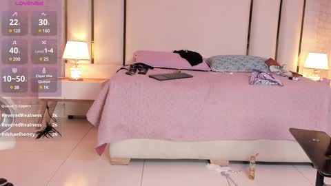 Snapshot of victoriaa_millers chatting on February 24, 2025, 6:16 am Victoria Sofia online show from February 24, 2025, 6:16 am