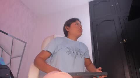 Snapshot of victoriaa_millers chatting on May 31, 2026, 7:04 pm Victoria Sofia online show from May 31, 2026, 7:04 pm