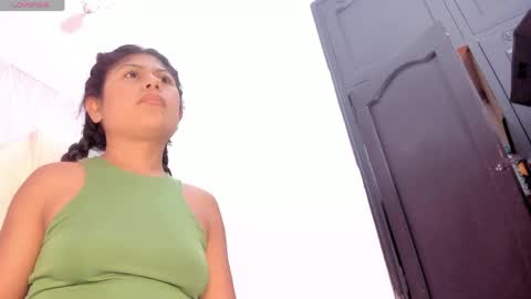 Snapshot of victoriaa_millers chatting on June 4, 2026, 7:42 pm Victoria Sofia online show from June 4, 2026, 7:42 pm
