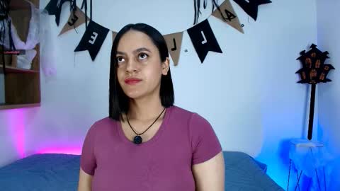 Snapshot of victoriablack_ chatting on October 12, 2025, 11:09 am Victoria online show from October 12, 2025, 11:09 am