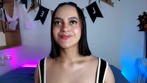 Snapshot of victoriablack_ chatting on October 14, 2025, 6:42 pm Victoria online show from October 14, 2025, 6:42 pm