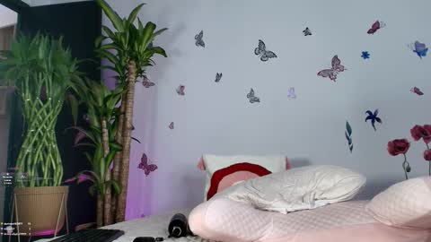 Victoria online show from January 19, 2026, 12:20 pm