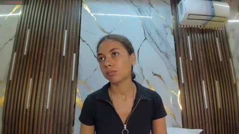 Snapshot of victoriaduarte chatting on May 8, 2026, 8:25 pm Victoria online show from May 8, 2026, 8:25 pm
