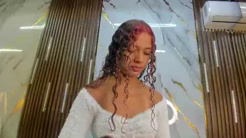 Snapshot of victoriaduarte chatting on July 13, 2026, 8:00 pm Victoria online show from July 13, 2026, 8:00 pm