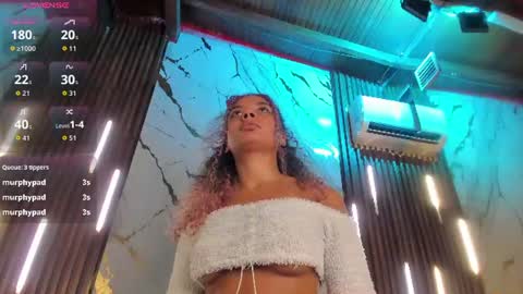 Snapshot of victoriaduarte chatting on July 14, 2026, 10:21 am Victoria online show from July 14, 2026, 10:21 am