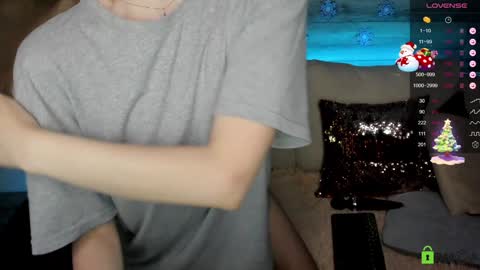 Snapshot of victoriakittty chatting on December 20, 2024, 11:26 pm Victoria online show from December 20, 2024, 11:26 pm