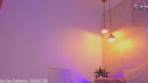 Maria Victoria online show from July 30, 2026, 11:20 am